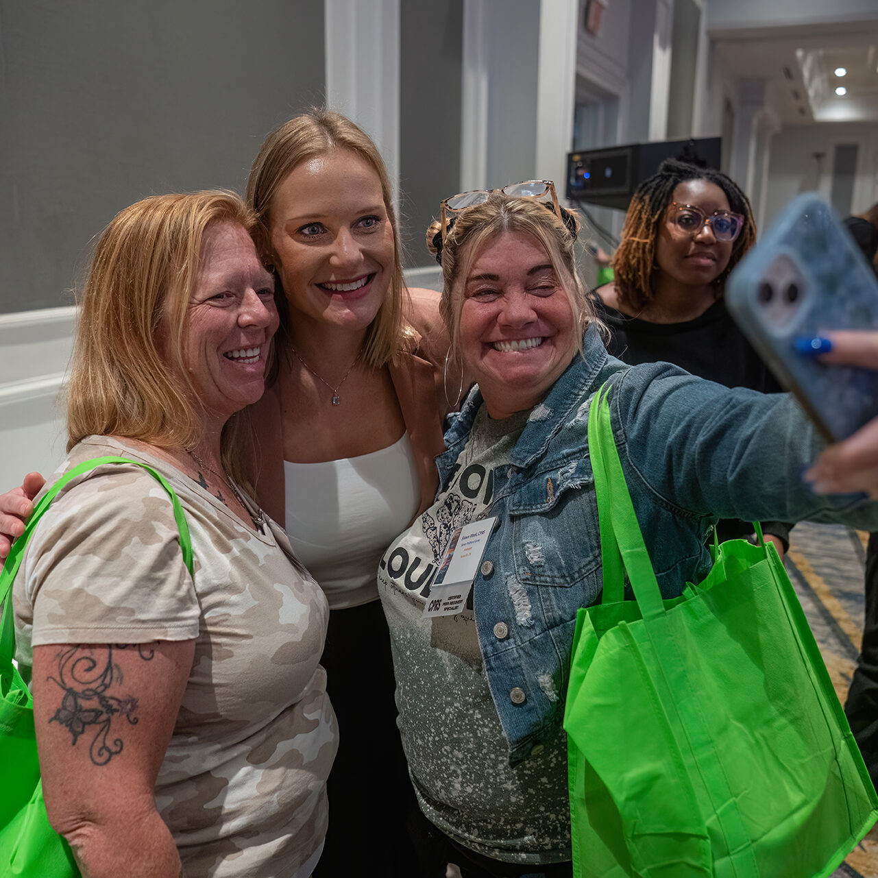 Beth Inglish Art Activations Nashville Murals Community Conferences Events